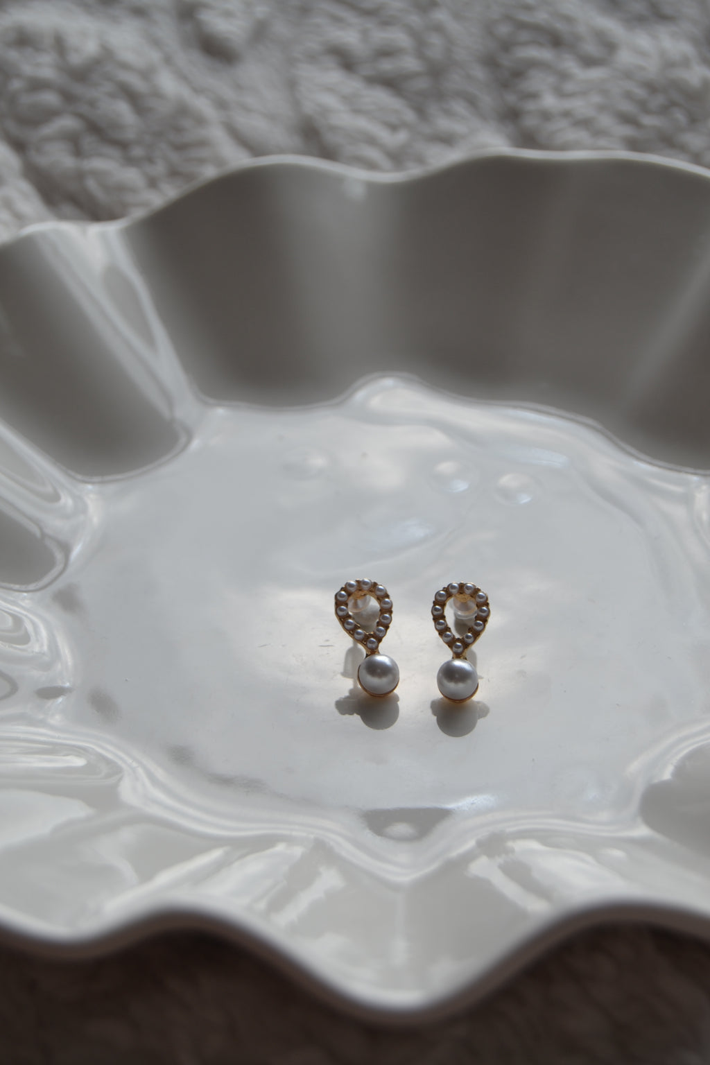 Pearl Teardrop Studs